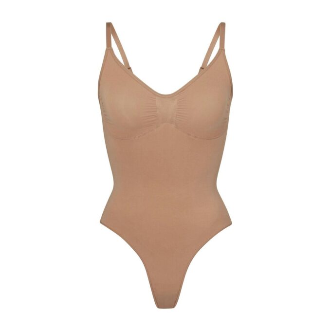 BEZSZWOWE BODY MODELUJĄCE STRINGI BEZSZWOWE BODY MODELUJĄCE STRINGI