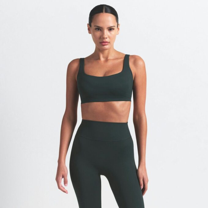 Biustonosz NikeSKIMS MATTE SCOOP NECK