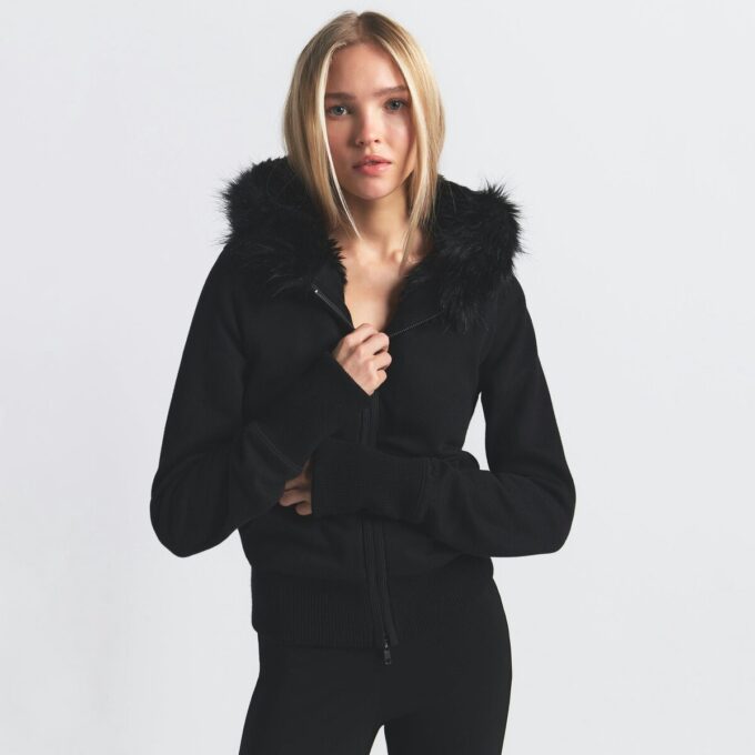 Bluza z kapturem z polaru bawełnianego z podszewką ze sztucznego futra, zapinana na suwak Bluza z kapturem z polaru bawełnianego z podszewką ze sztucznego futra, zapinana na suwak