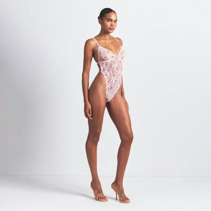 Body z koronki stretch Body z koronki stretch