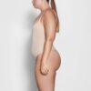 BODY Z KWADRATOWYM DEKOLTEM PASUJE NA KAŻDĄ OSOBĘ BODY Z KWADRATOWYM DEKOLTEM PASUJE NA KAŻDĄ OSOBĘ