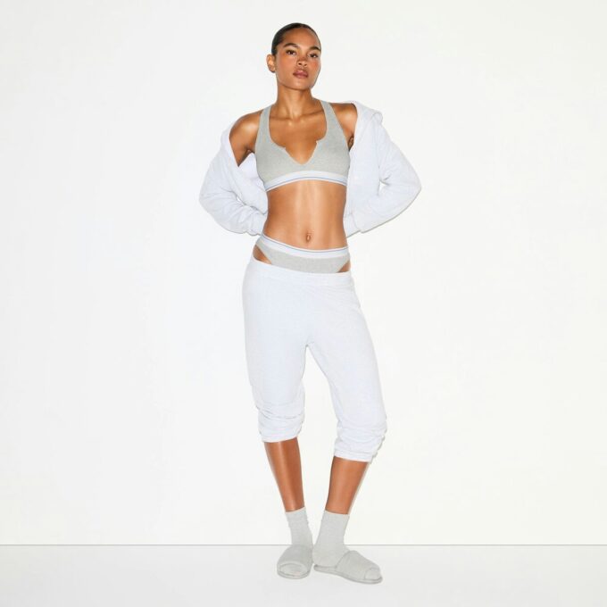 BRALETTE Z BAWEŁNIANEGO ŚCIĄGACZA Z ROZCIĘTYM KOŁNIERZEM BRALETTE Z BAWEŁNIANEGO ŚCIĄGACZA Z ROZCIĘTYM KOŁNIERZEM