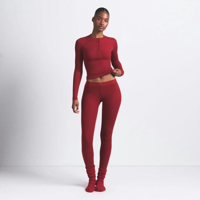 KOMPLET BAWEŁNIANY HENLEY I LEGGINSY