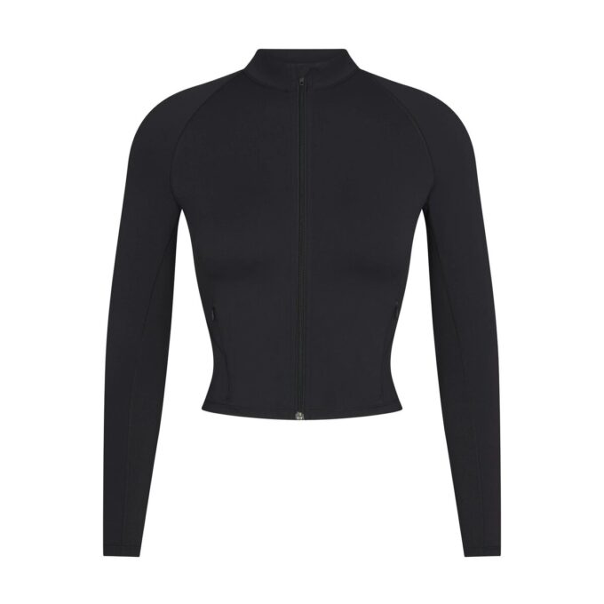 Kurtka NikeSKIMS MATTE MOCK NECK z zamkiem błyskawicznym na całej długości Kurtka NikeSKIMS MATTE MOCK NECK z zamkiem błyskawicznym na całej długości