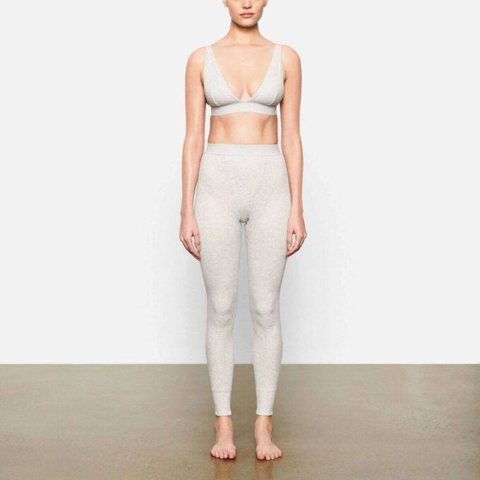 LEGGINSY BAWEŁNIANE Z PRĄŻKAMI LEGGINSY BAWEŁNIANE Z PRĄŻKAMI