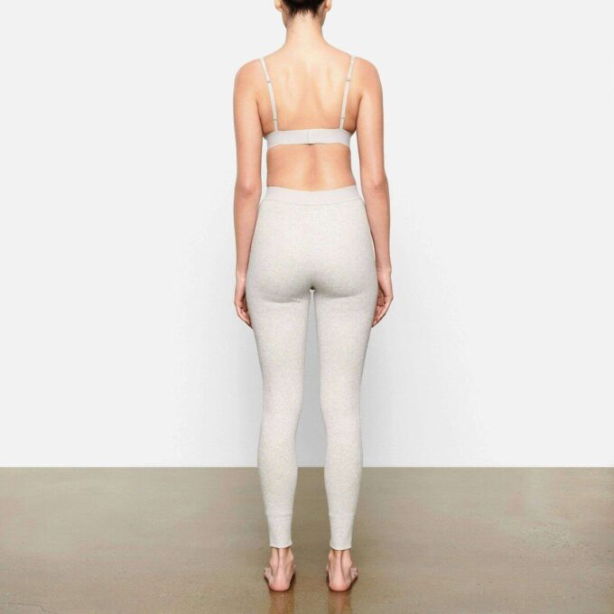LEGGINSY BAWEŁNIANE Z PRĄŻKAMI LEGGINSY BAWEŁNIANE Z PRĄŻKAMI