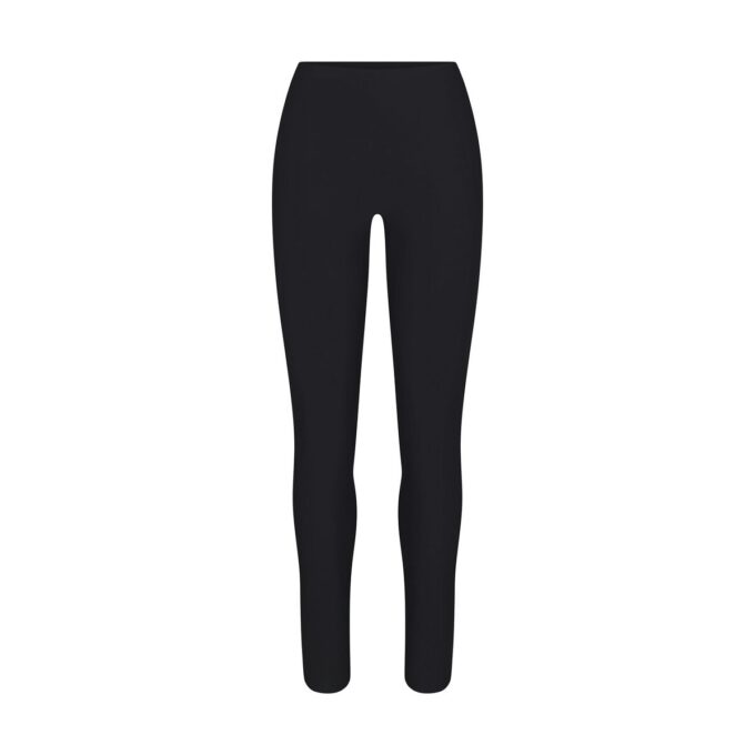 Legginsy modelujące sylwetkę i pośladki SKIMS z wkładką Legginsy modelujące sylwetkę i pośladki SKIMS z wkładką