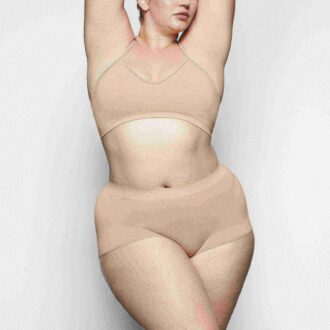 MIĘKKI, WYGŁADZAJĄCY BEZSZWOWY BRALETTE