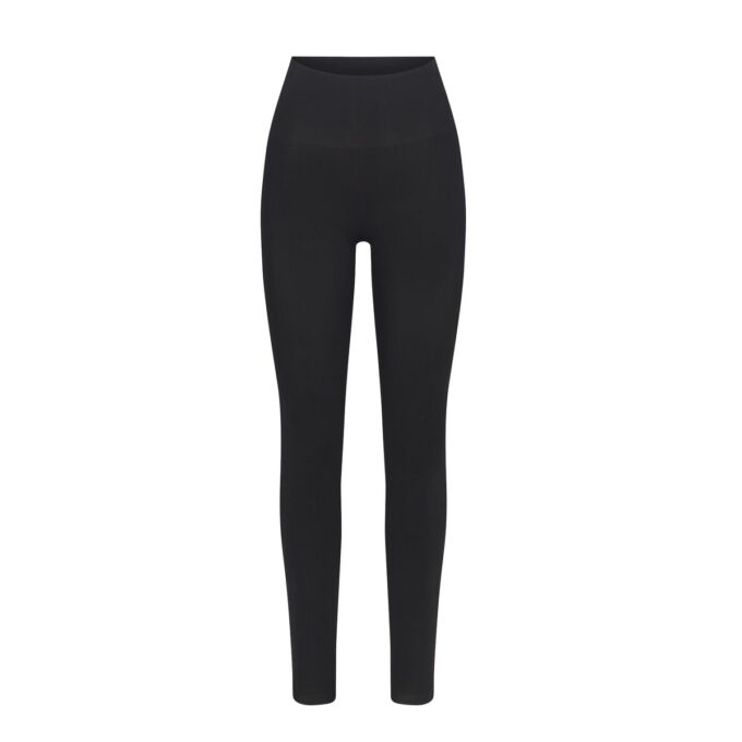 MIĘKKIE, WYGŁADZAJĄCE, BEZSZWOWE LEGGINSY MIĘKKIE, WYGŁADZAJĄCE, BEZSZWOWE LEGGINSY