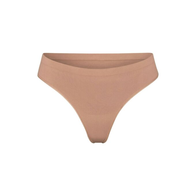 MIĘKKIE, WYGŁADZAJĄCE BEZSZWOWE STRIPS MIĘKKIE, WYGŁADZAJĄCE BEZSZWOWE STRIPS