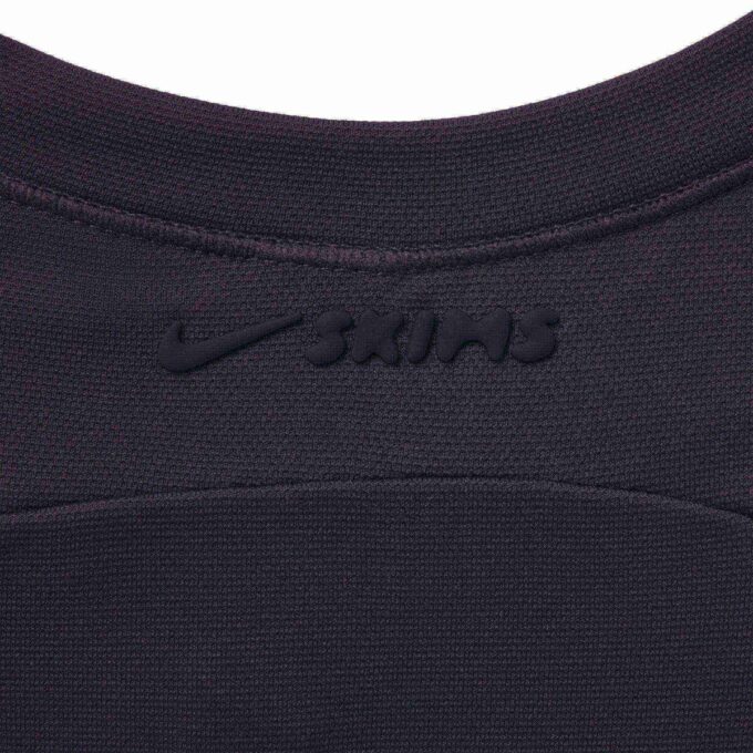 NikeSKIMS AIRY OVERSIZE TEE NikeSKIMS AIRY OVERSIZE TEE