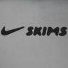 NikeSKIMS AKCESORIA MATA DO JOGI NikeSKIMS AKCESORIA MATA DO JOGI