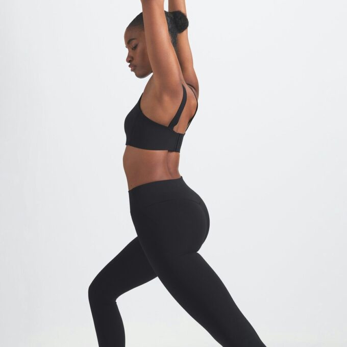 NikeSKIMS MATTE 29″ LEGGING NikeSKIMS MATTE 29″ LEGGING
