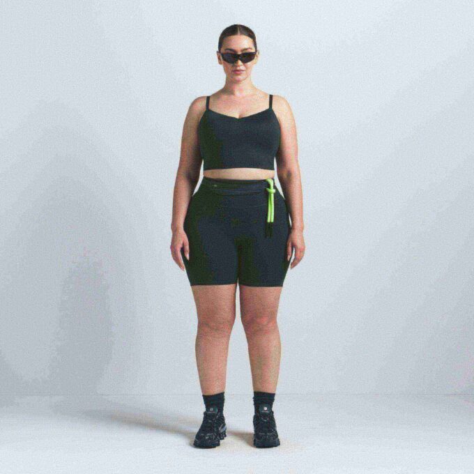 NikeSKIMS MATTE 5″ BIKER SHORT NikeSKIMS MATTE 5″ BIKER SHORT