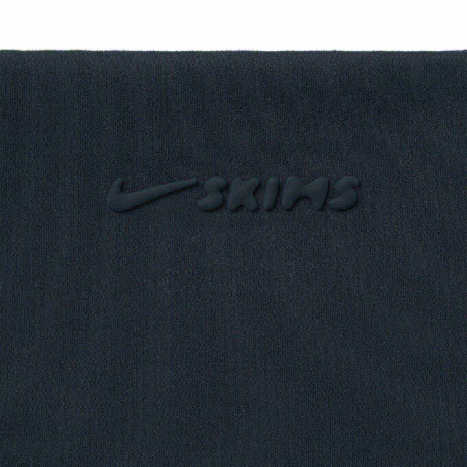 Biustonosz NikeSKIMS MATTE SCOOP NECK
