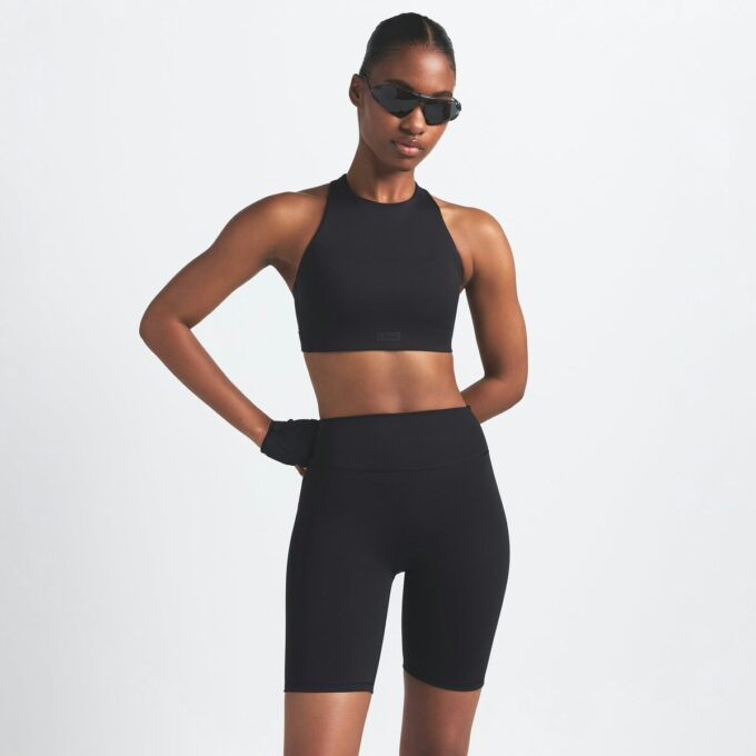 NikeSKIMS MATTE 7″ BIKER SHORT NikeSKIMS MATTE 7″ BIKER SHORT