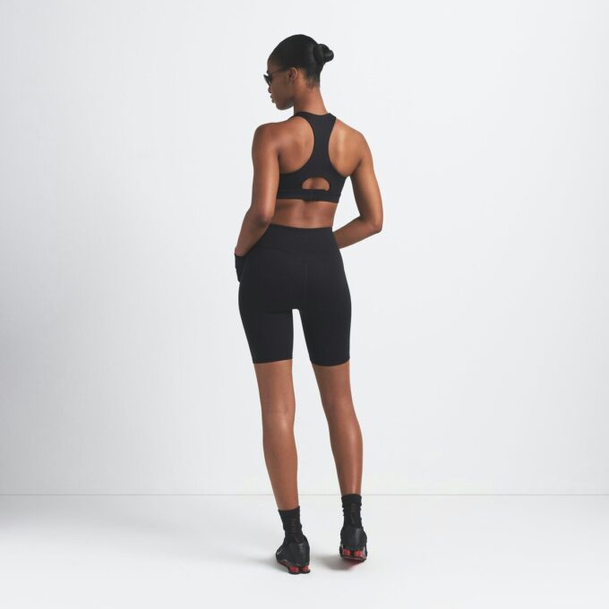 NikeSKIMS MATTE 7″ BIKER SHORT NikeSKIMS MATTE 7″ BIKER SHORT