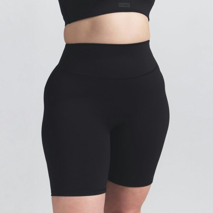 NikeSKIMS MATTE 7″ BIKER SHORT NikeSKIMS MATTE 7″ BIKER SHORT