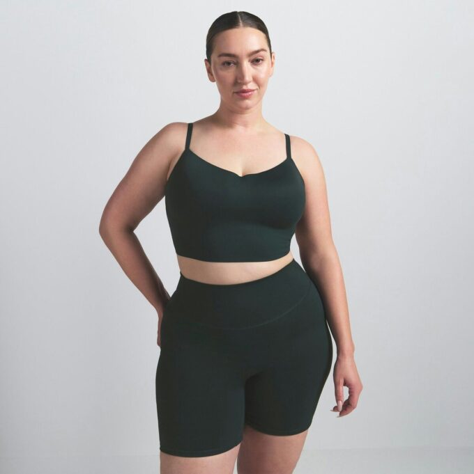 NikeSKIMS MATTE CAMI BRA TOP NikeSKIMS MATTE CAMI BRA TOP