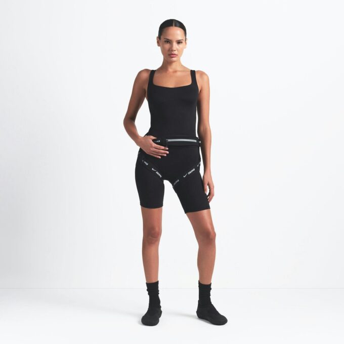NikeSKIMS MATTE SQUARE NECK TANK NikeSKIMS MATTE SQUARE NECK TANK