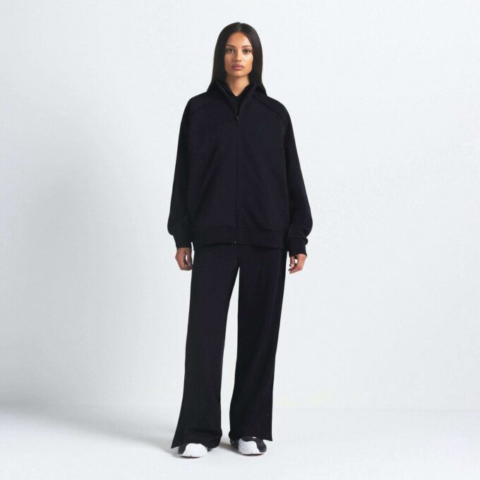 NikeSKIMS MATTE TRICOT OVERSIZE KURTKA TRENINGOWA NikeSKIMS MATTE TRICOT OVERSIZE KURTKA TRENINGOWA