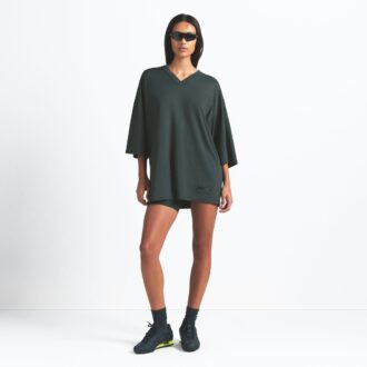 NikeSKIMS Przewiewny Top Oversize z Dekoltem w Serek