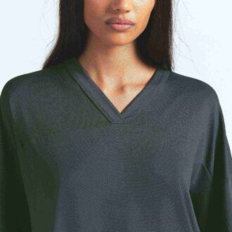 NikeSKIMS Przewiewny Top Oversize z Dekoltem w Serek