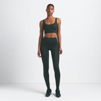 NikeSKIMS SHINE BIUSTONOSZ Z KOŁNIERZEM