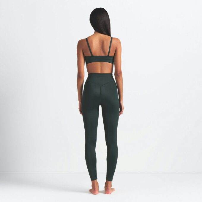 NikeSKIMS SHINE BONDED WAIST LEGGING 26″ NikeSKIMS SHINE BONDED WAIST LEGGING 26″