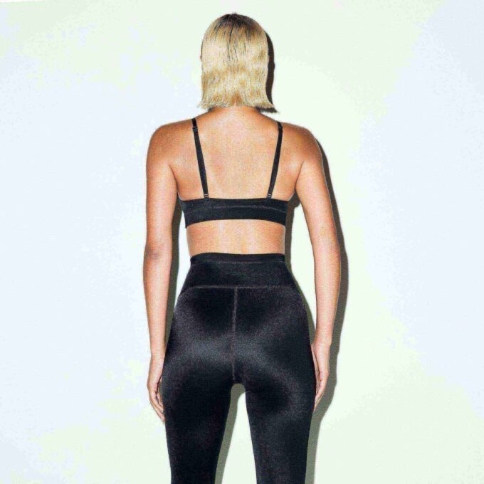 NikeSKIMS SHINE LEGGINSY ZE ŚCIĄGACZEM 26″ NikeSKIMS SHINE LEGGINSY ZE ŚCIĄGACZEM 26″