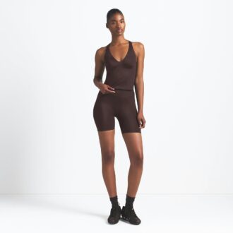 NikeSKIMS SHINE V-NECK TANK