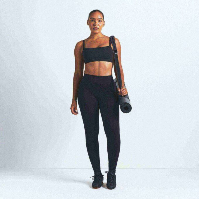 NikeSKIMS VINTAGE SEAMLESS CAMI BRA NikeSKIMS VINTAGE SEAMLESS CAMI BRA