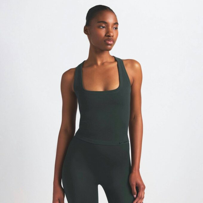 NikeSKIMS VINTAGE SEAMLESS RACER BACK TANK NikeSKIMS VINTAGE SEAMLESS RACER BACK TANK