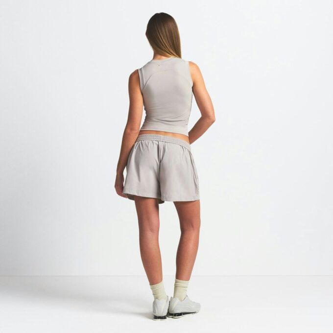 NikeSKIMS WOVEN NYLON 5″ TRACK SHORT NikeSKIMS WOVEN NYLON 5″ TRACK SHORT