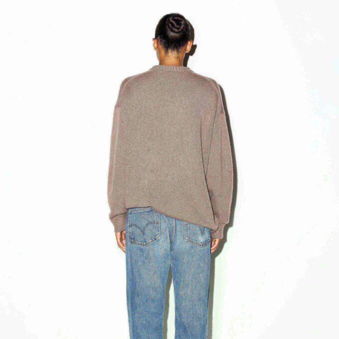 OVERSIZEROWY SWETER Z KASZMIRU OVERSIZEROWY SWETER Z KASZMIRU