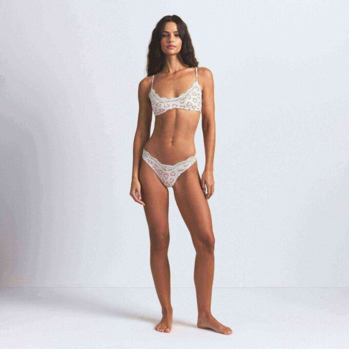 Pasuje do każdego, koronkowy biustonosz typu bralette z wycięciem w serek (2 sztuki) Pasuje do każdego, koronkowy biustonosz typu bralette z wycięciem w serek (2 sztuki)
