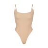PASUJE NA KAŻDEGO BODY CAMI