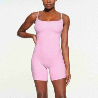 PASUJE NA KAŻDEGO PICOT ONESIE PASUJE NA KAŻDEGO PICOT ONESIE