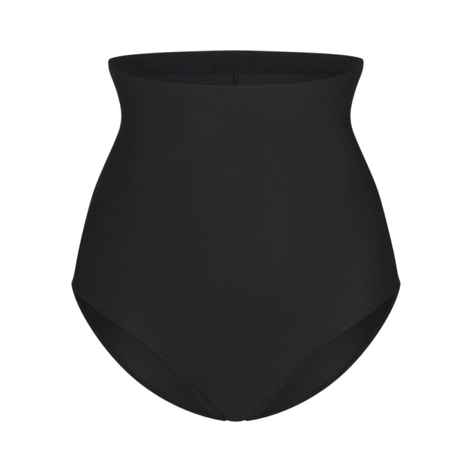 SKIMS BODY CORE SCULPT BUTT LIFTING BRIEF SKIMS BODY CORE SCULPT BUTT LIFTING BRIEF