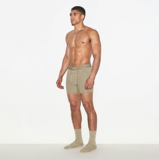 SKIMS FLEX MĘSKIE BOKSERKI 5″ 3-PAK SKIMS FLEX MĘSKIE BOKSERKI 5″ 3-PAK