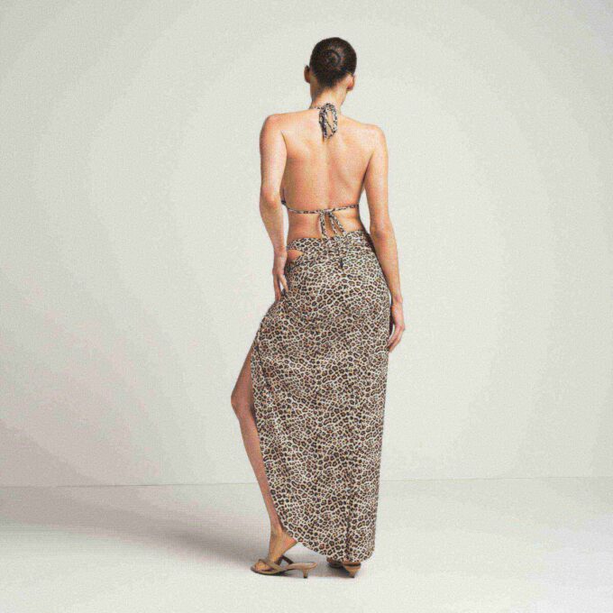 SPÓDNICA KĄPIELOWA SARONG Z SYGNATURĄ SPÓDNICA KĄPIELOWA SARONG Z SYGNATURĄ