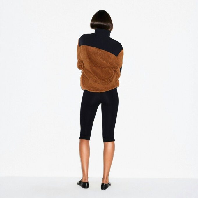 TEDDY OVERSIZE’OWY BLUZA Z ZAPIĘCIEM NA PÓŁ ZAMEK TEDDY OVERSIZE’OWY BLUZA Z ZAPIĘCIEM NA PÓŁ ZAMEK